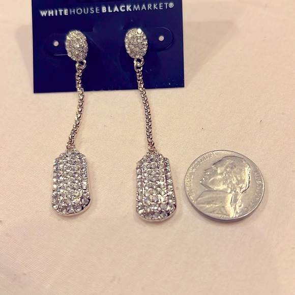 NWTStunning&SparklinWhiteHouseBlackMarket Diamonds like&GoldPlatedChainEarrings. - Picture 6 of 7